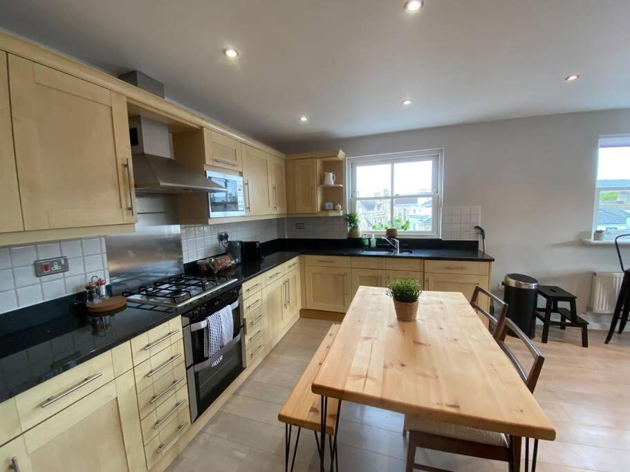 The Penthouse, Winchester Dış mekan fotoğraf