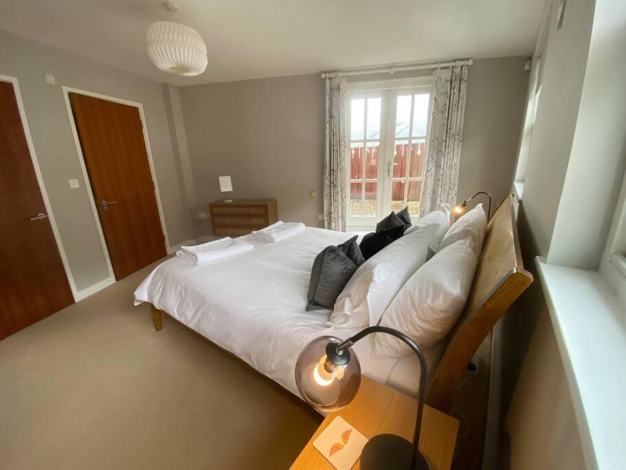 The Penthouse, Winchester Dış mekan fotoğraf